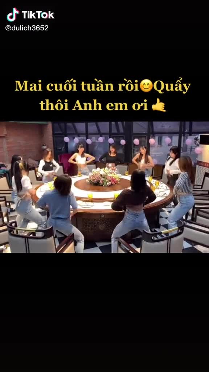 Lên là lên luôn 😂#gaixinh #follow
