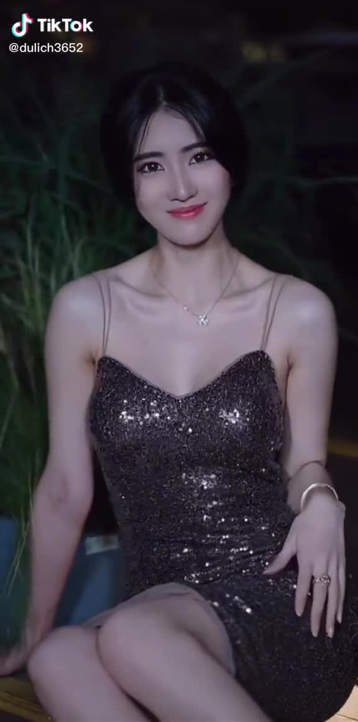 Thiên thần 😇#gaixinh #follow 1