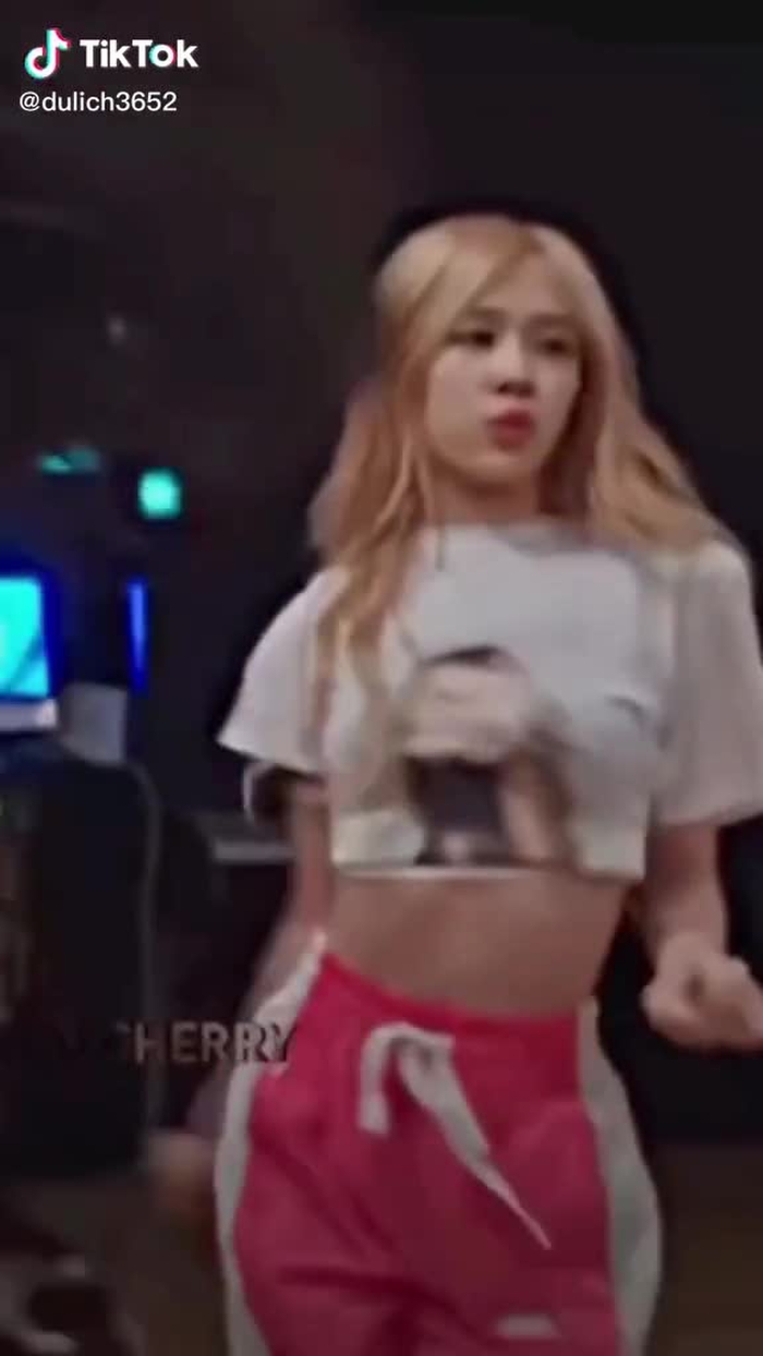 IDOL tôi Rosé #gaixinh #follow #rosé #blackpink