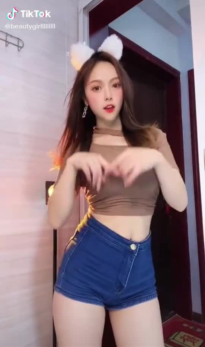 #xuhuong #foryou #gaixinh #xinh #trend #trending #hotgilr_xinh #gái 8