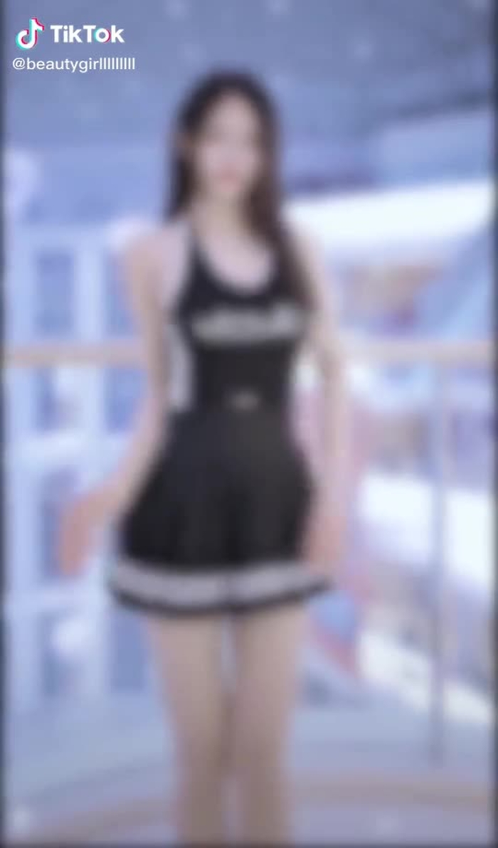 #gaixinh #trending #girl #gáidep #xuhuong #fyp #xuhuongtiktok #foryou #for #china #video #tiktok #tiktoker 3