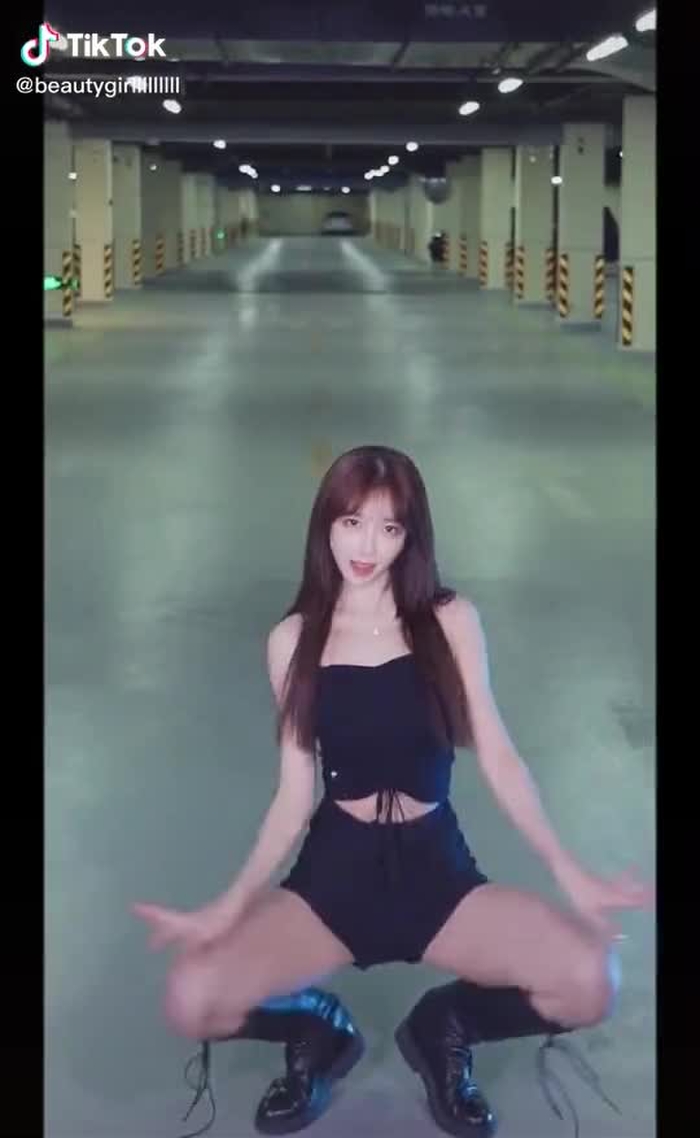 #gaixinh #trending #girl #gáidep #xuhuong #fyp #xuhuongtiktok #foryou #for #china #video #tiktok #tiktoker 13