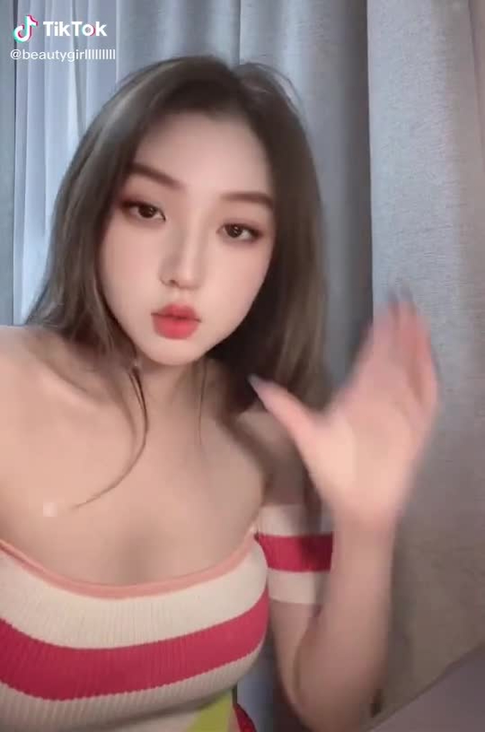 #gaixinh #trending #girl #gáidep #xuhuong #fyp #xuhuongtiktok #foryou #for #china #video #tiktok #tiktoker 22
