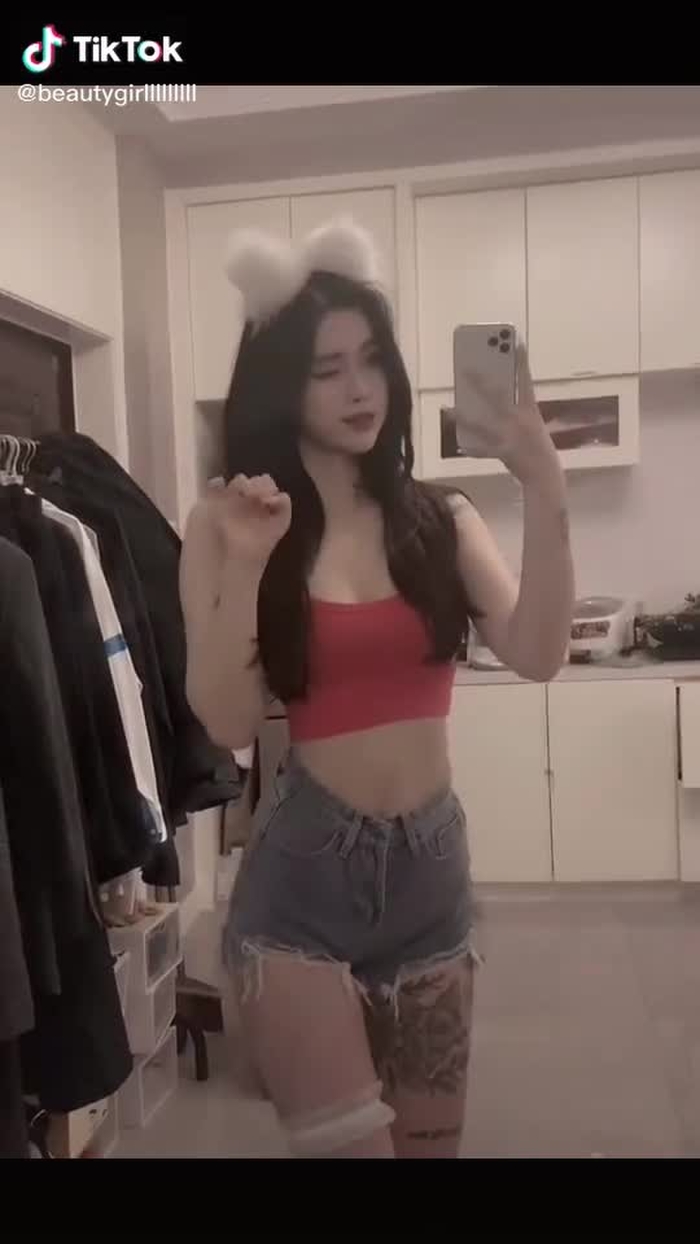 #gaixinh #trending #girl #gáidep #xuhuong #fyp #xuhuongtiktok #foryou #for #china #video #tiktok #tiktoker 32