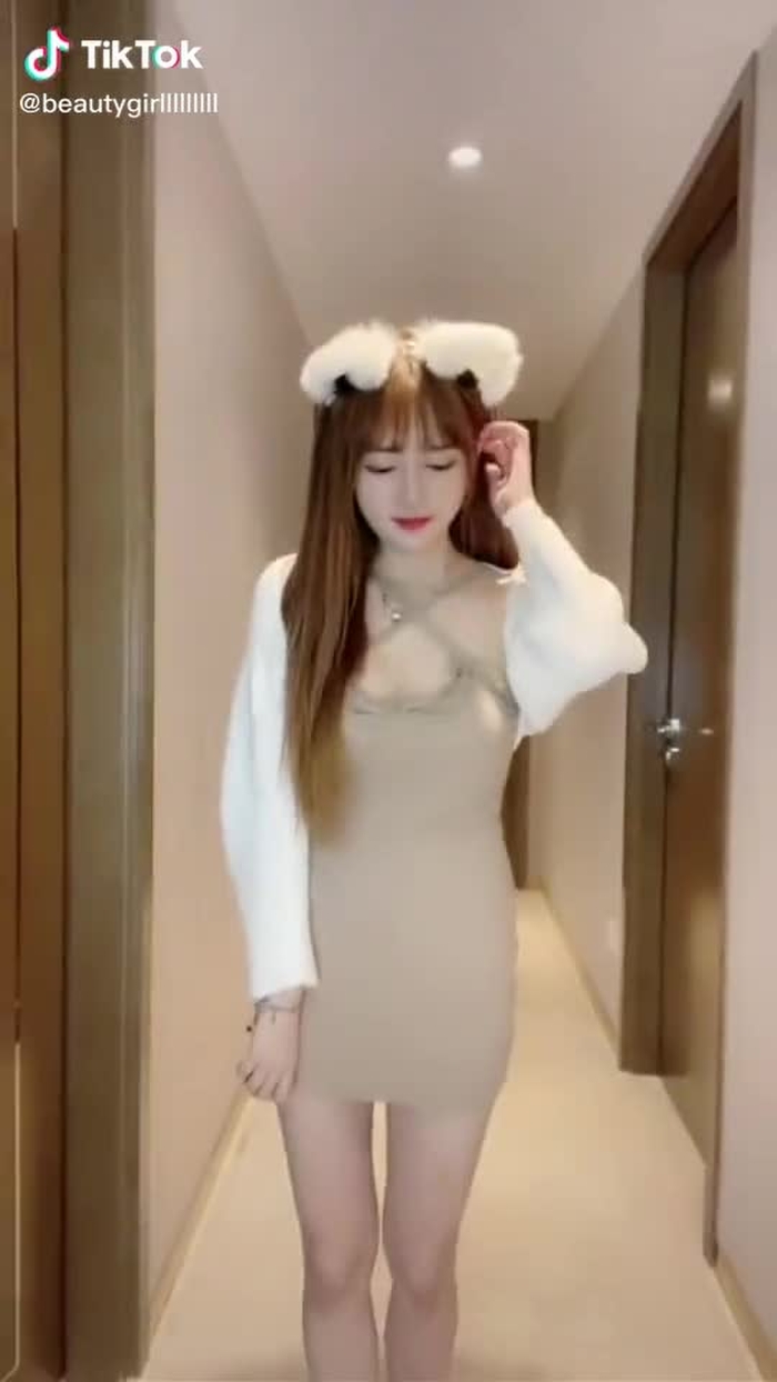 #gaixinh #trending #girl #gáidep #xuhuong #fyp #xuhuongtiktok #foryou #for #china #video #tiktok #tiktoker 48