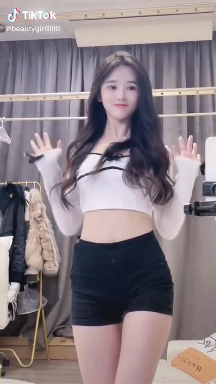 #gaixinh #trending #girl #gáidep #xuhuong #fyp #xuhuongtiktok #foryou #for #china #video #tiktok #tiktoker 49