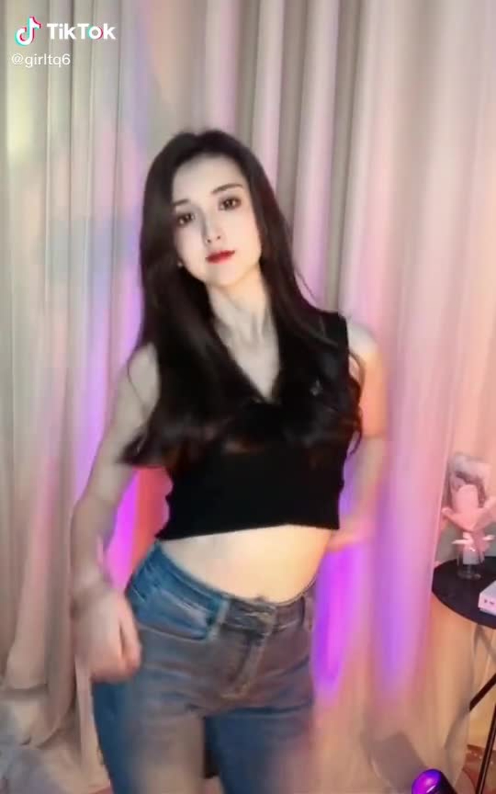 Đú trend nè  #trending #girl #gáidep #xuhuong #fyp #xuhuongtiktok #foryou #for #china #video #tiktok #tiktoker