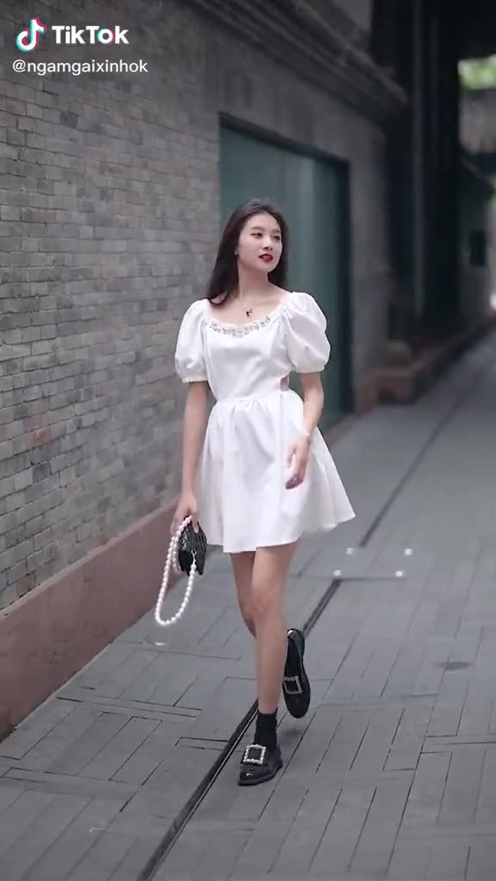 ai dậy sớm ngắm gái ko nè #ngamgaixinh #TestMatHoanHao #foryou