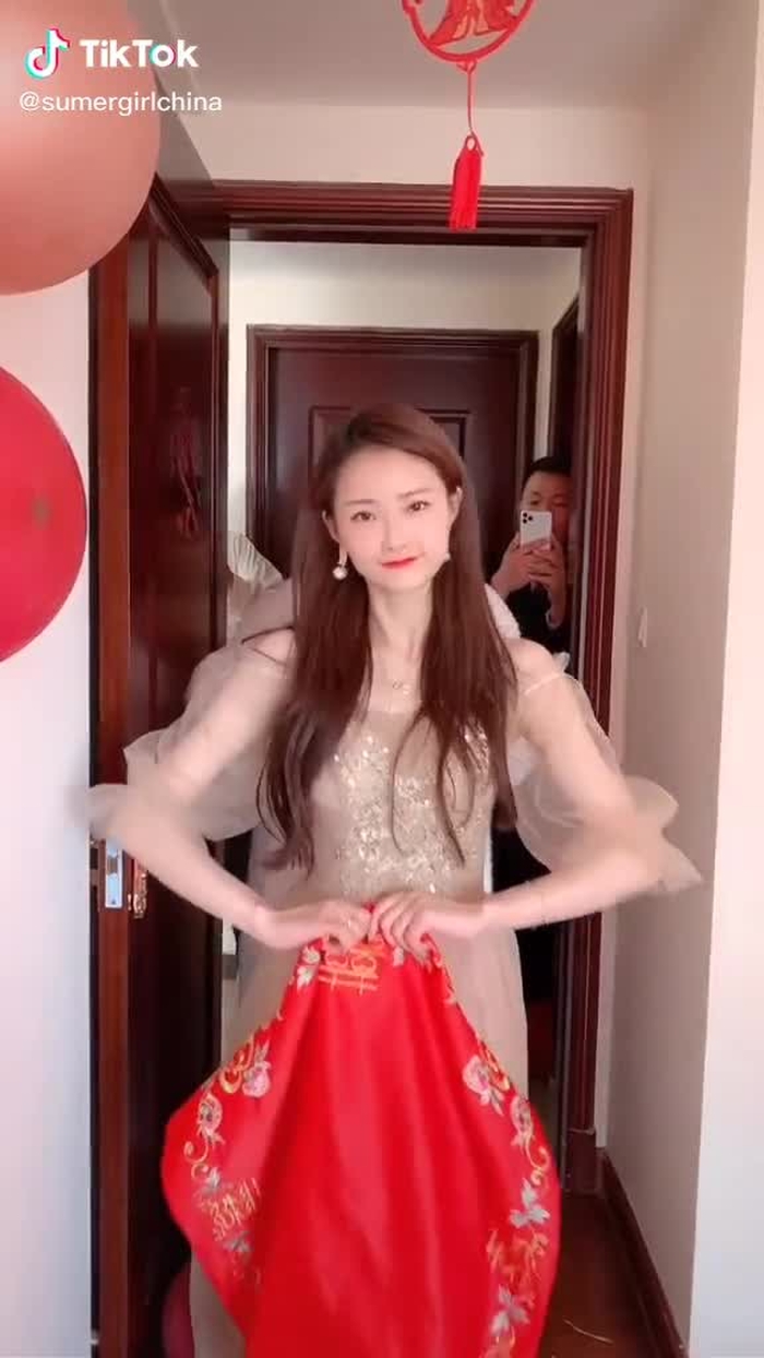 phụ dâu xinh thế này làm sao chịu được #chinagirl #sumergirse
