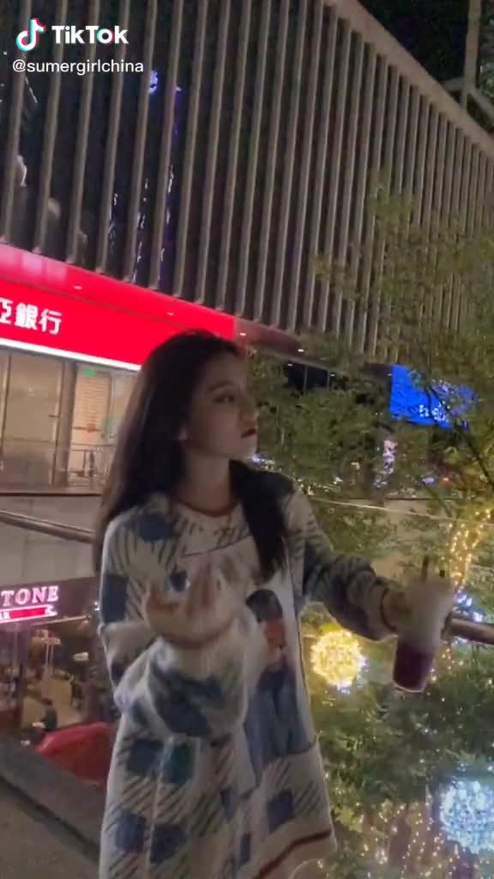chất chưa ? #sumergirl #chinagirl