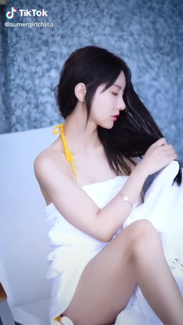 woa woa #girlchina #sumergirse