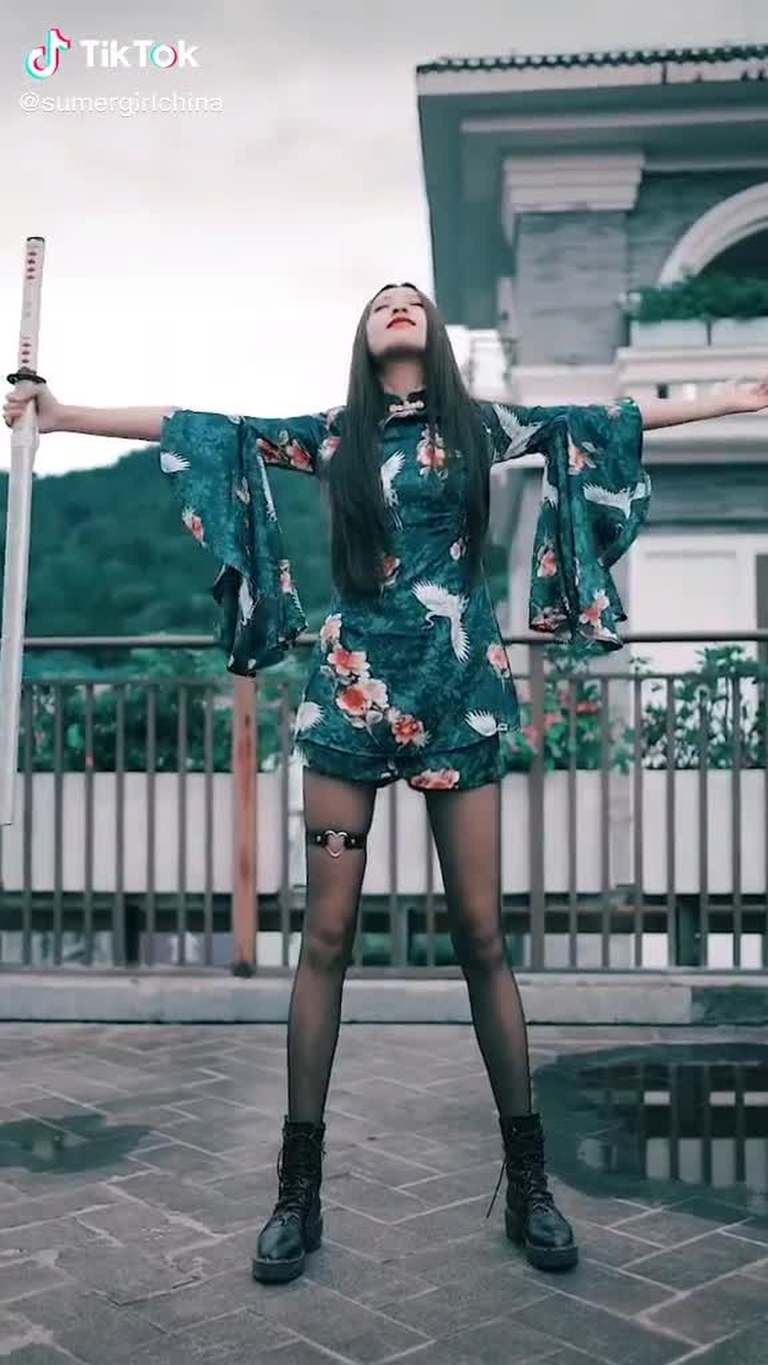 Ninja nhật nè . cứ gọi là chuất #sumergirl  #japan