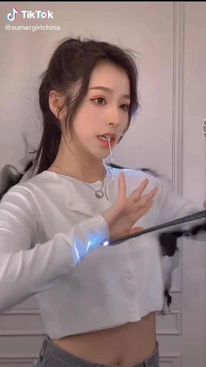 ai yêu phù thủy ko #chinagirl #sumergirse