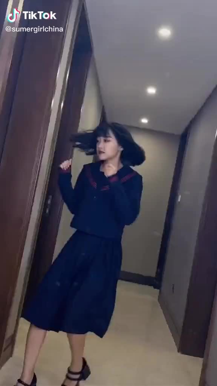 darkness or light #sumergirl #girlchina68