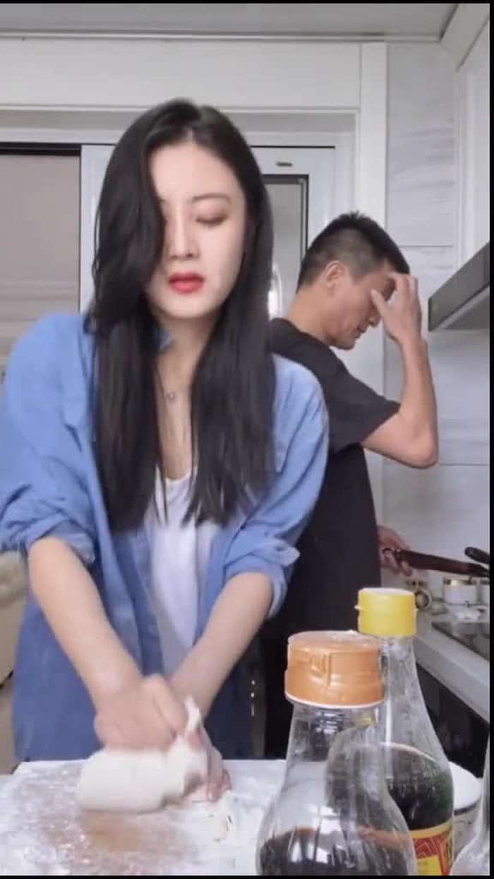 đam mê dj nhưng bố lại bắt vào bếp #takeyoudancing #girlschina