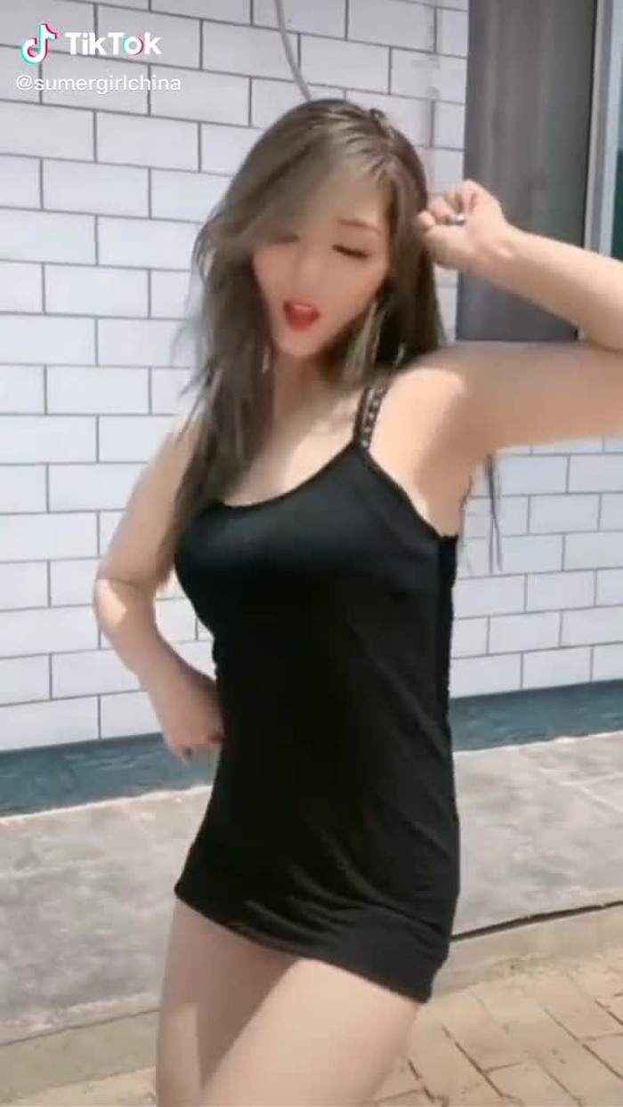 ngắm gái xinh ok (@ngamgaixinhok) trên TikTok 3