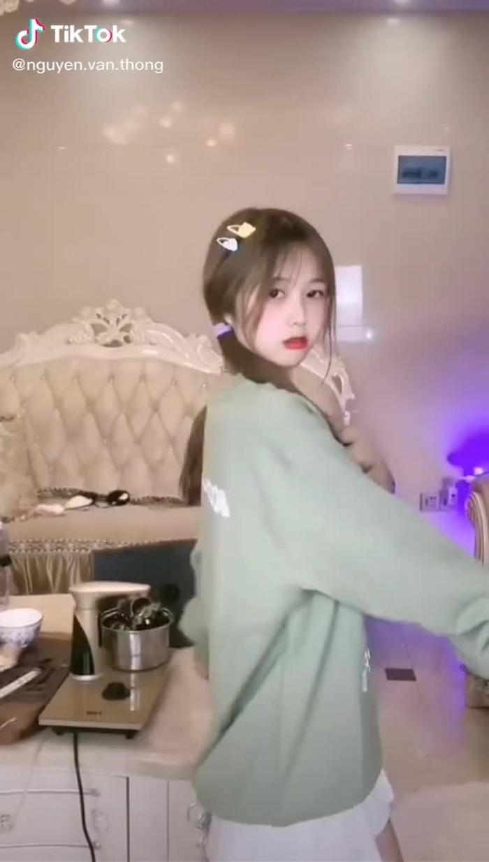 #tiktok #trending #gaixinh 18
