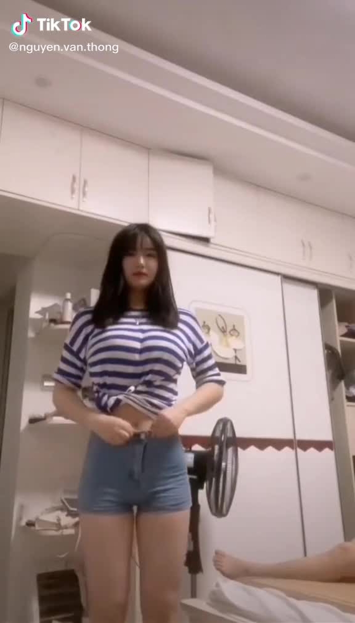 #gaixinhtiktok #gaixinh #xuhuongtiktok 1