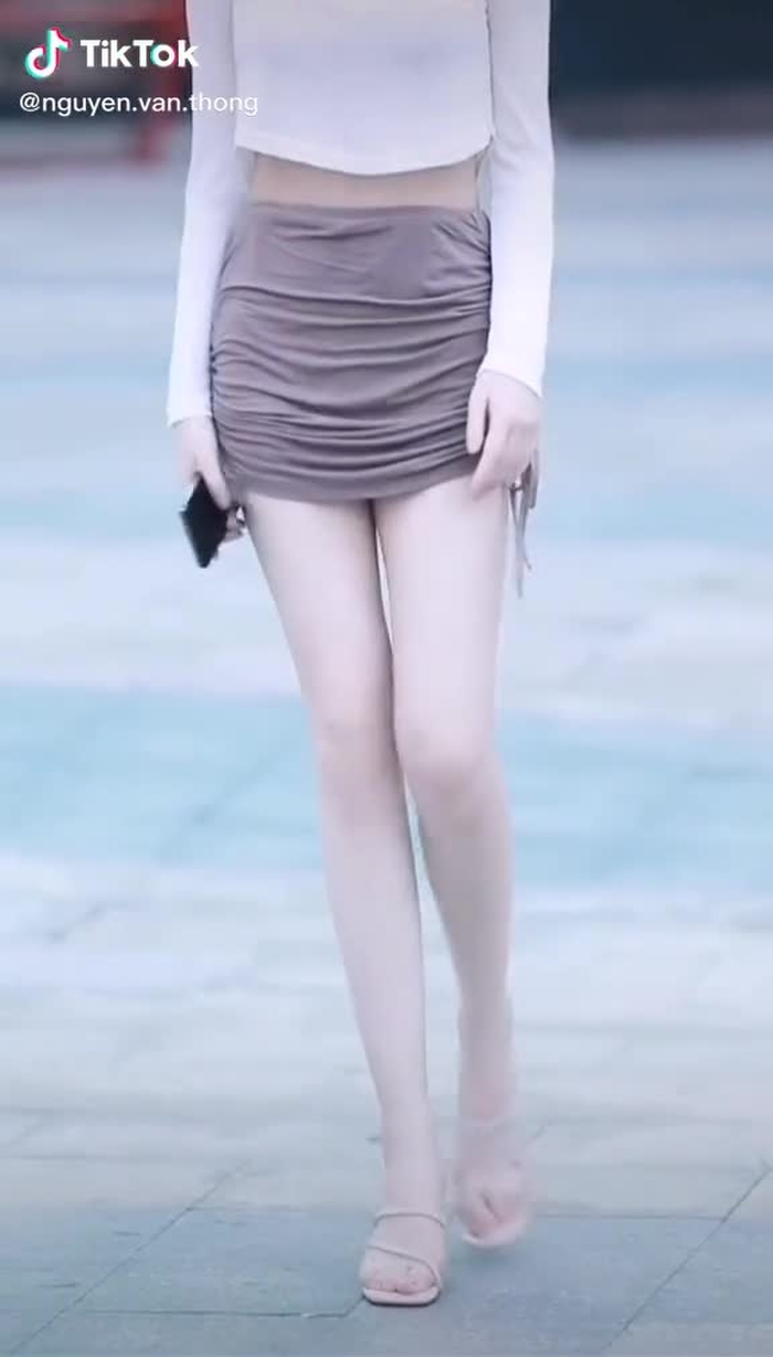 #gaixinh #xuhuongtiktok 1