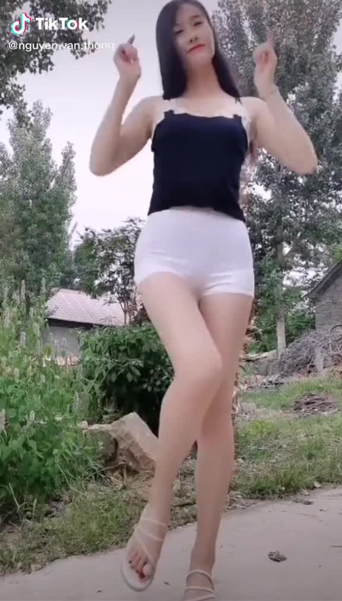 #xuhuong #trending #❤️ #gaixinh #特定動物 #盖新和浩特 #gaixinhtiktok #tiktok