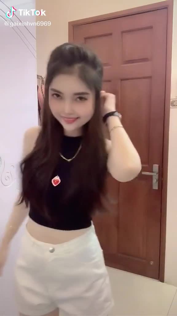 xinh quá ạ..^^ Thứ lỗi cho sự quên động tác này 😂