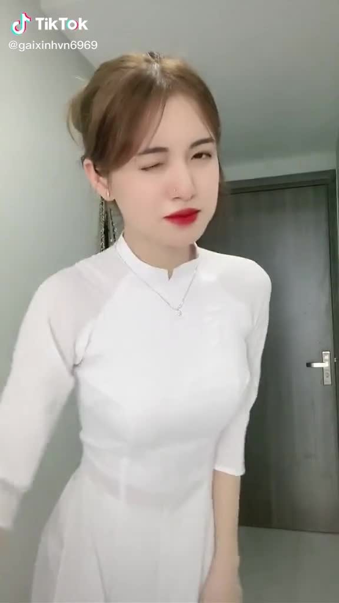 con gái Việt Nam xinh nhất mọi ng nhỉ...Idol Thanh Hồng nhé #fyp #gaixinh 1