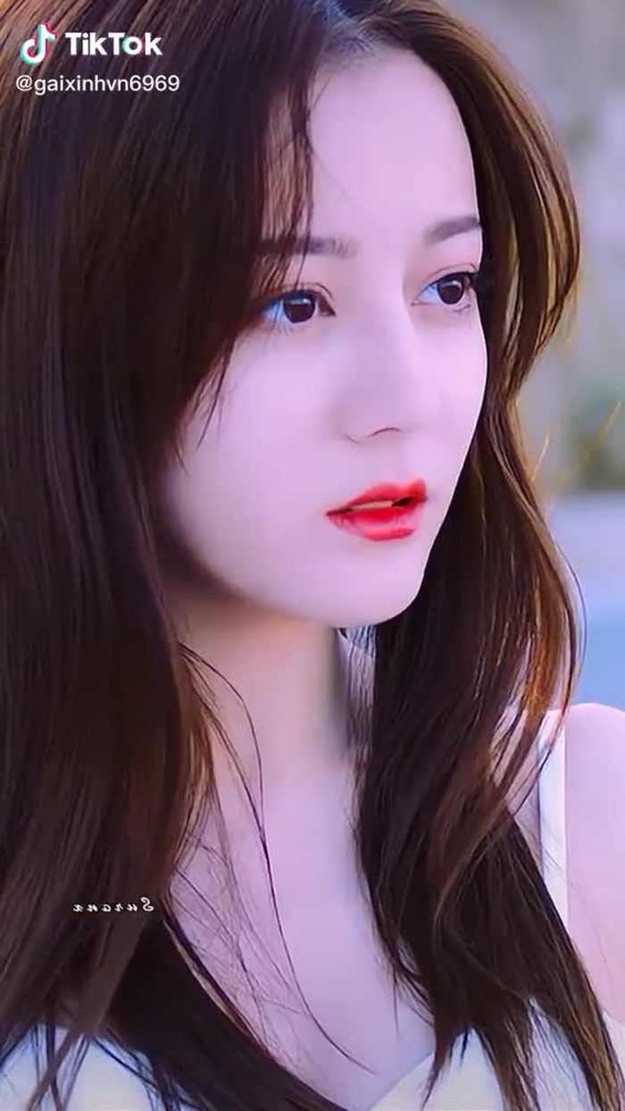 đỉnh cao nhan sắc..<3 #fyp #fyp #foryou #foryoupage #suranx #fypシ #dichlenhietba