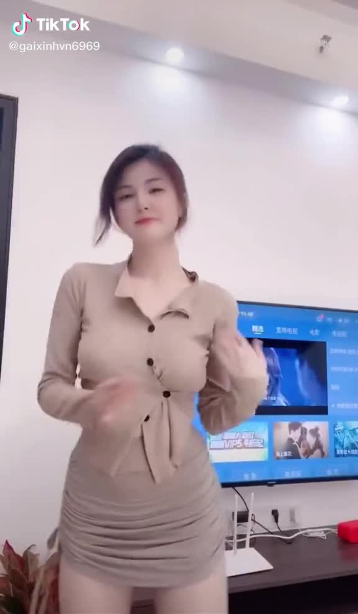 Hội Ngắm Gái Xinh (@gaixinhvn6969) trên TikTok 2