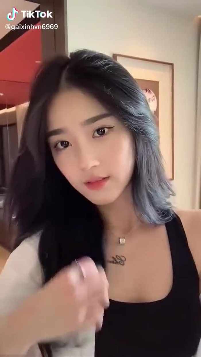 có ai mất ngủ ko mình follow nhau nhé ^^ #gaixinhvn #tiktokvn#gaixinh #girls #gaixinhvn123 2