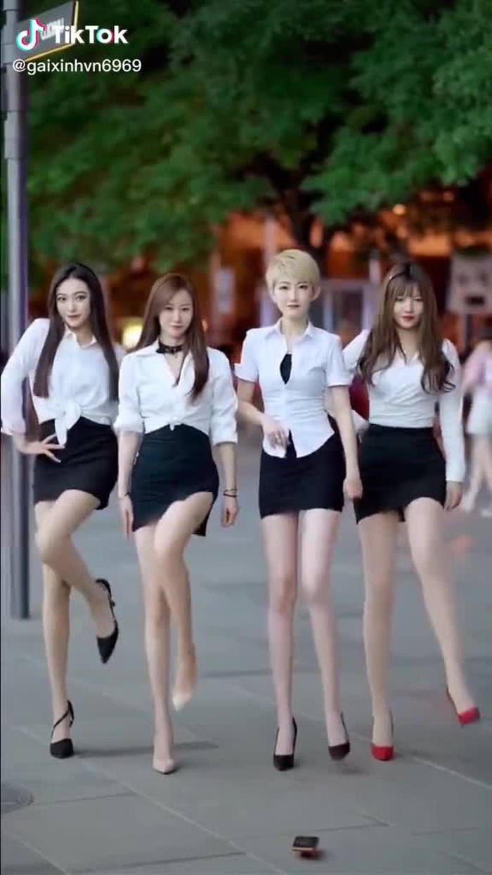 có ai mất ngủ ko mình follow nhau nhé ^^ #gaixinhvn #tiktokvn#gaixinhtiktok #girls #gaixinhvn123
