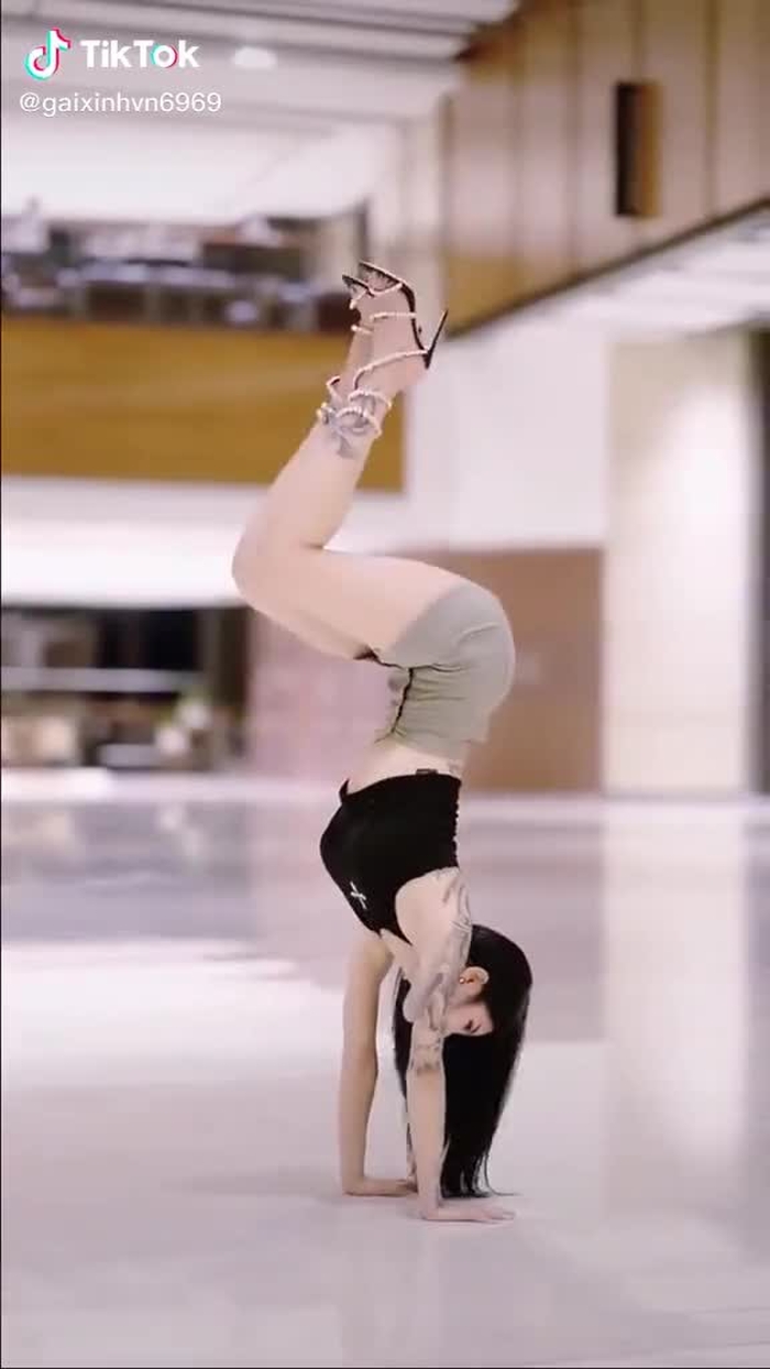 mẹ ơi con muốn lấy chị này.. #gaixinh #gaixinhvn #tiktok #tiktokvn #gaixinhvn123 #gaixinhvn123 #tiktokvietnam #AnNgonNauGon