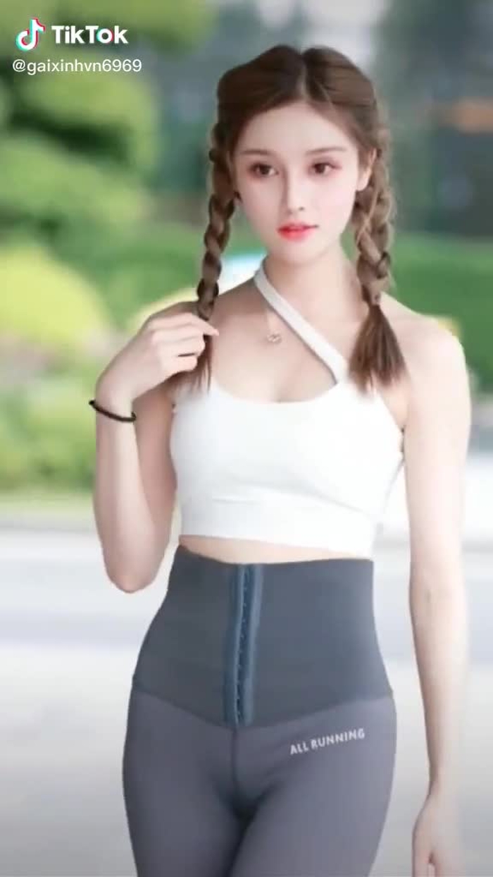 iu hok iu hok ..# fyp #tiktokvn #girls #gaixinh #gaixinhvn123 #ConGaiMienTay