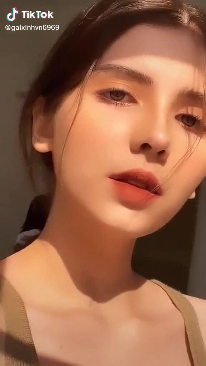 ơ ai đây nhỉ ^^
