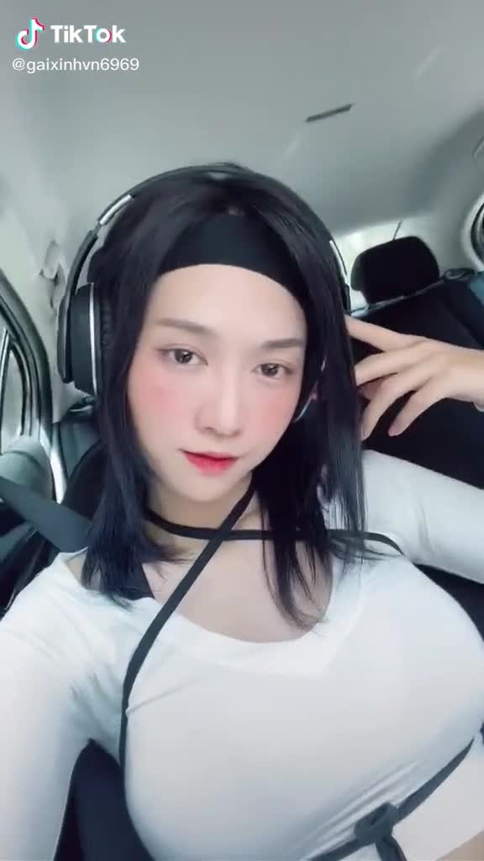 con gái vn vẫn xinh nhất mọi ng nhỉ ^^ #VaCaiKet úi chú công an🙈
