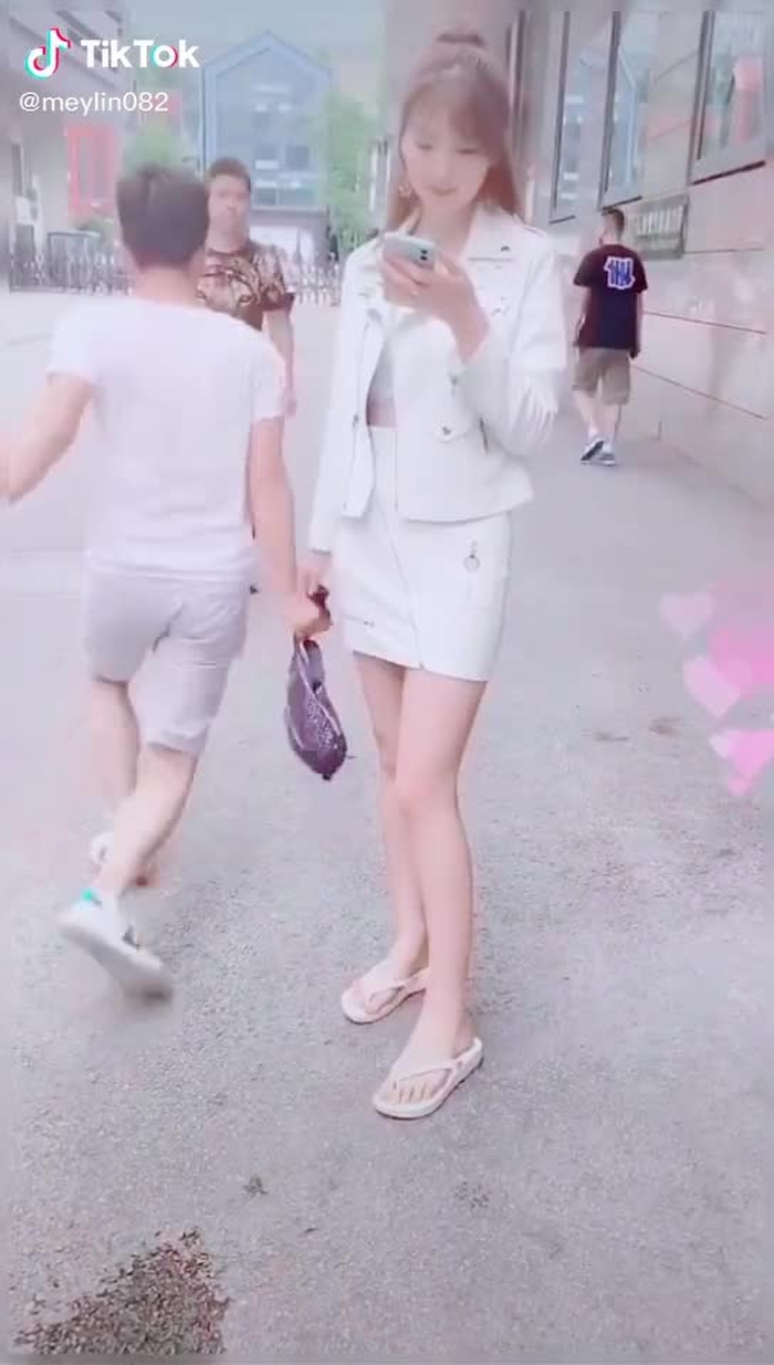 是的，一切都过去了 hihihi,😣🙄#fypシ #viral2021 #foryou #whitegirls #为你页面 #ReadyToNuGlow #xyzbca