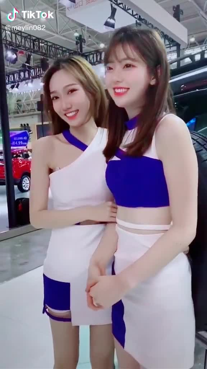 如果你处于我朋友的位置，你会怎么做?🤗#fypシ #foryou #为你页面 #whitegirls #ReadyToNuGlow #xyzbca