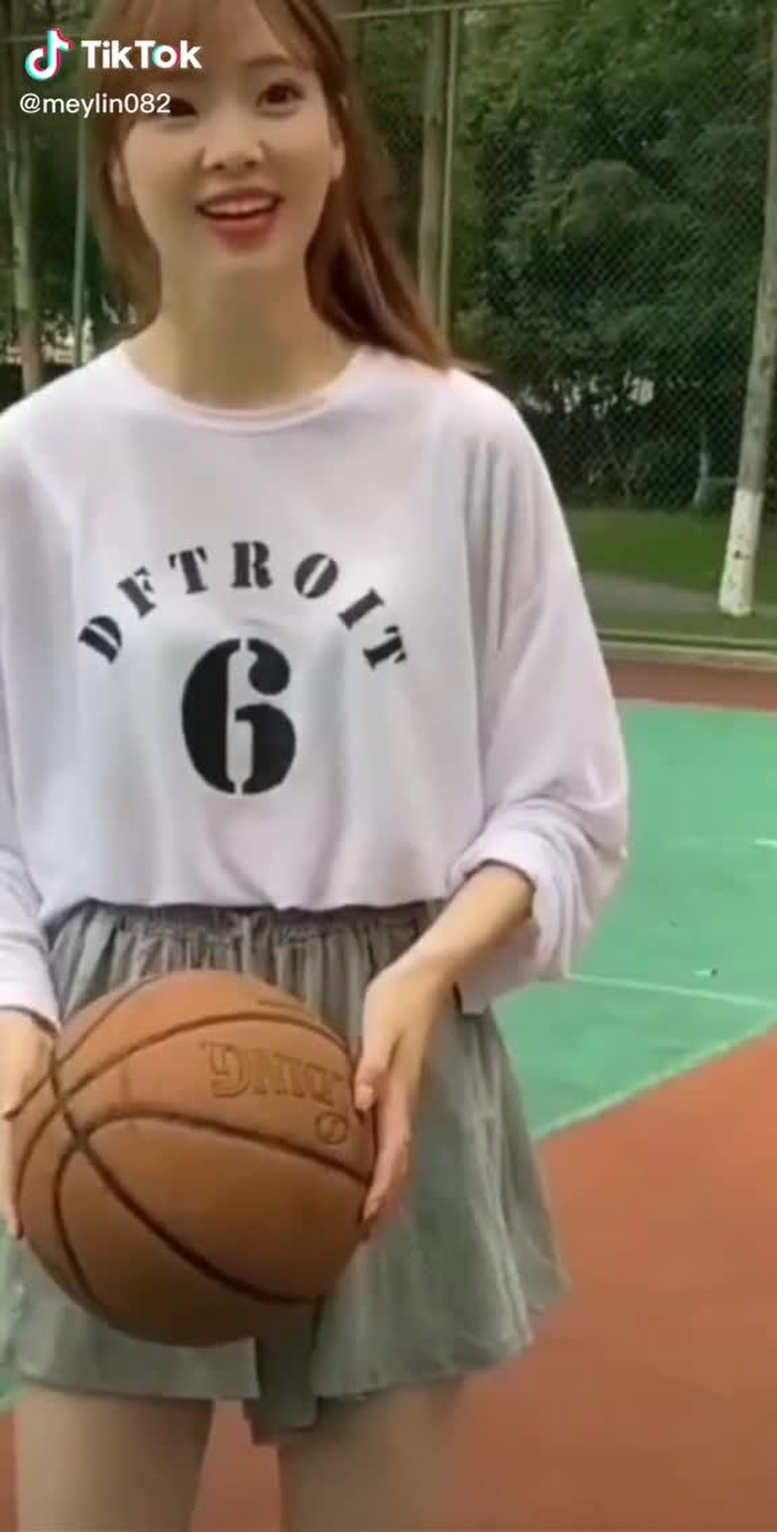 🏀🏀🏀#fypシ #whitegirls #tiktokindonesia #tiktokchinese #xyzbca