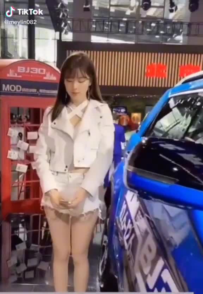 If she was your employee,what would you do,🤗🤦💋#whitegirl #为你页面 #KrisbeePillowNoMellow #fypシ #foryou #viral2021 #fypdongggggggg #xzybca