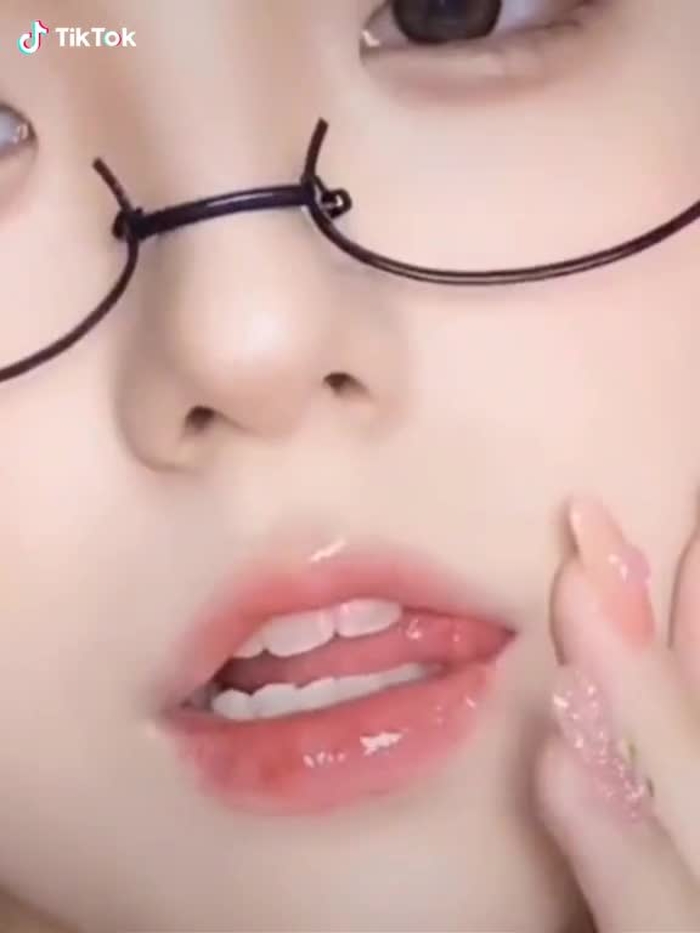 早上好,早上好 星期天快乐,🤗#fypシ #飞东 #PopIceActiveLawanHalu #StayColorfitAtHome #whitegirl #tiktokviral2021 #viraltiktok #chinese #indonesia