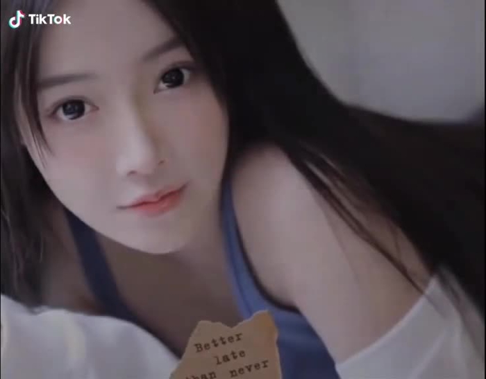 If I were you girlfriend,would you leave me alone and go out to play by yourself?#fypシ #foryou #whitegirl #tiktokviral #JogetInfinixHot11MLBB