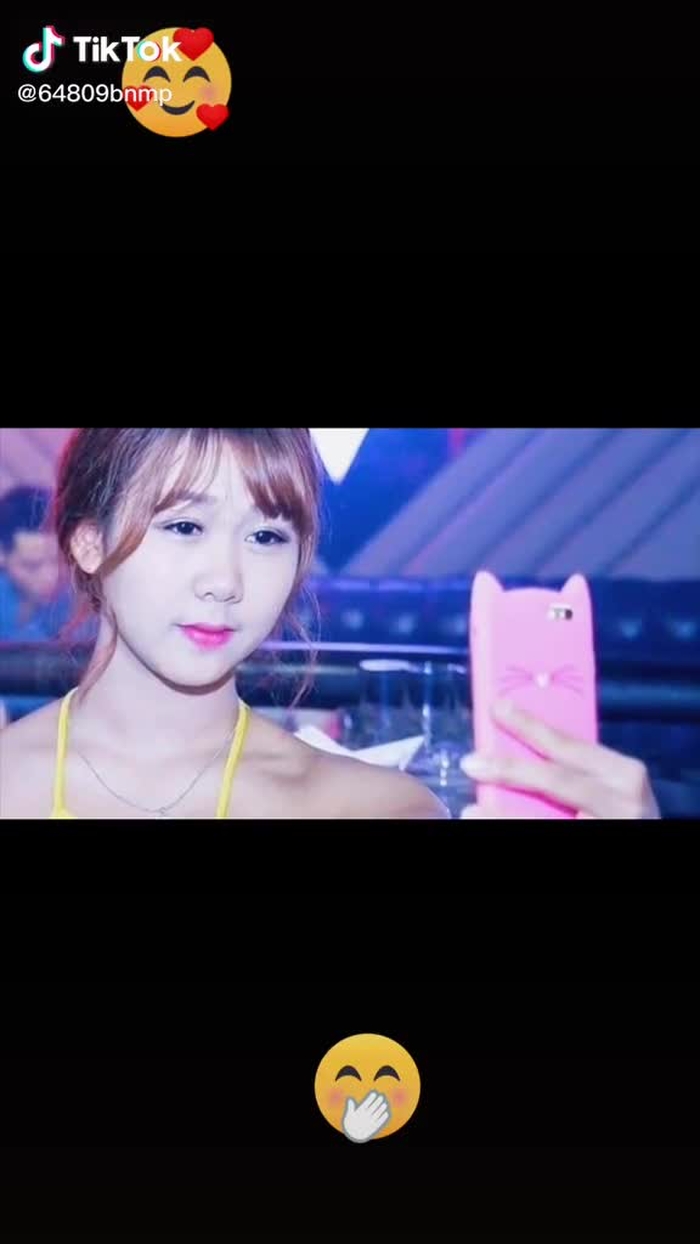 #NhanVatChinh #CamHungRetro #TikTokFashUP #SongKhoe247 #SongKhoe247