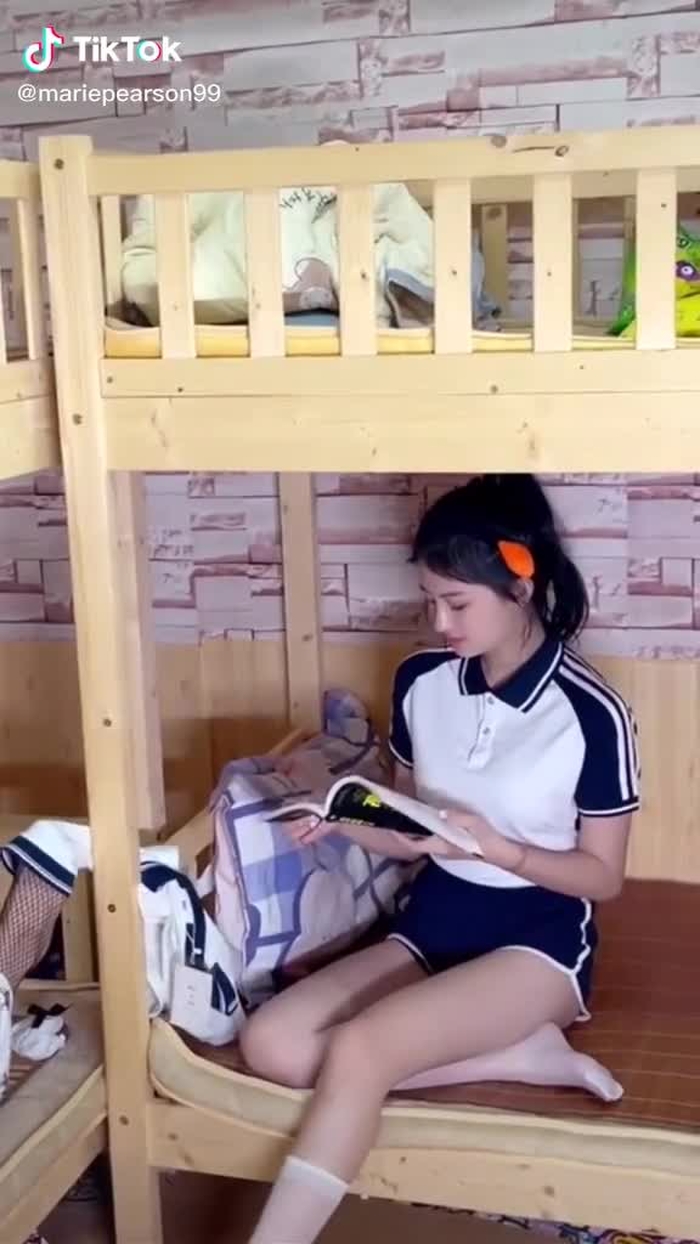 ❤️❤️❤️#SongKhoe247 #TikTokFashUP #CamHungRetro
