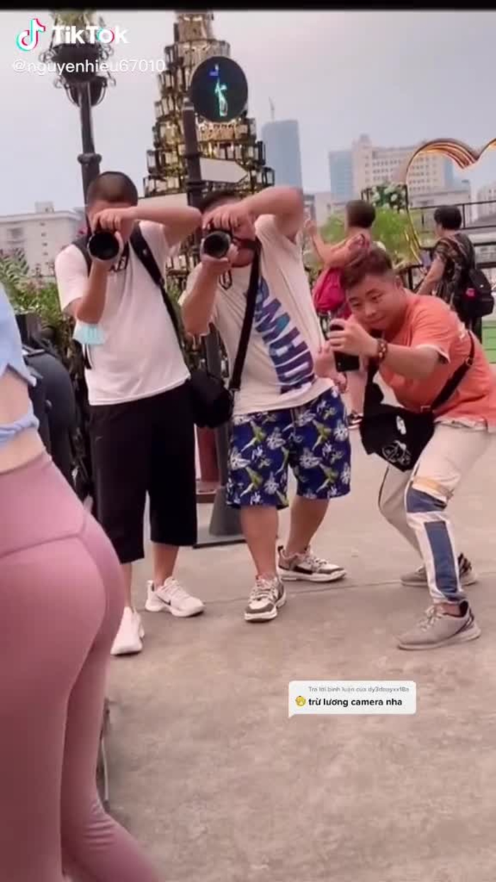 Trả lời @dy3daayxx18a toàn camera man có tâm thế này còn gì nữa 🥴 #fyp #foryou #foryoupage #fypシ #trending #xuhuong #xuhuongtiktok #hotgirl