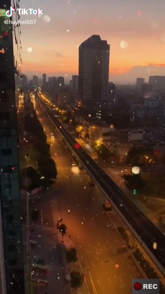 Chúc tất cả những người xem video này mạnh khoẻ bình an !