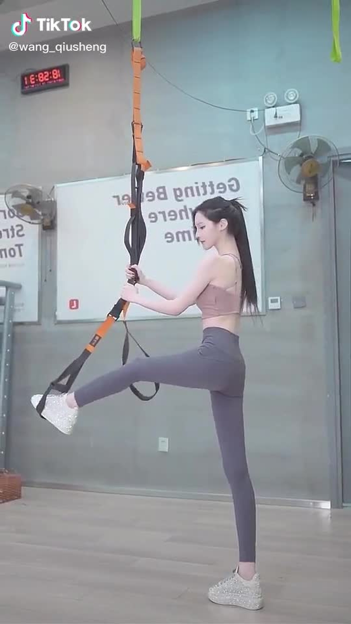 wang_qiusheng (@wang_qiusheng) on TikTok 5