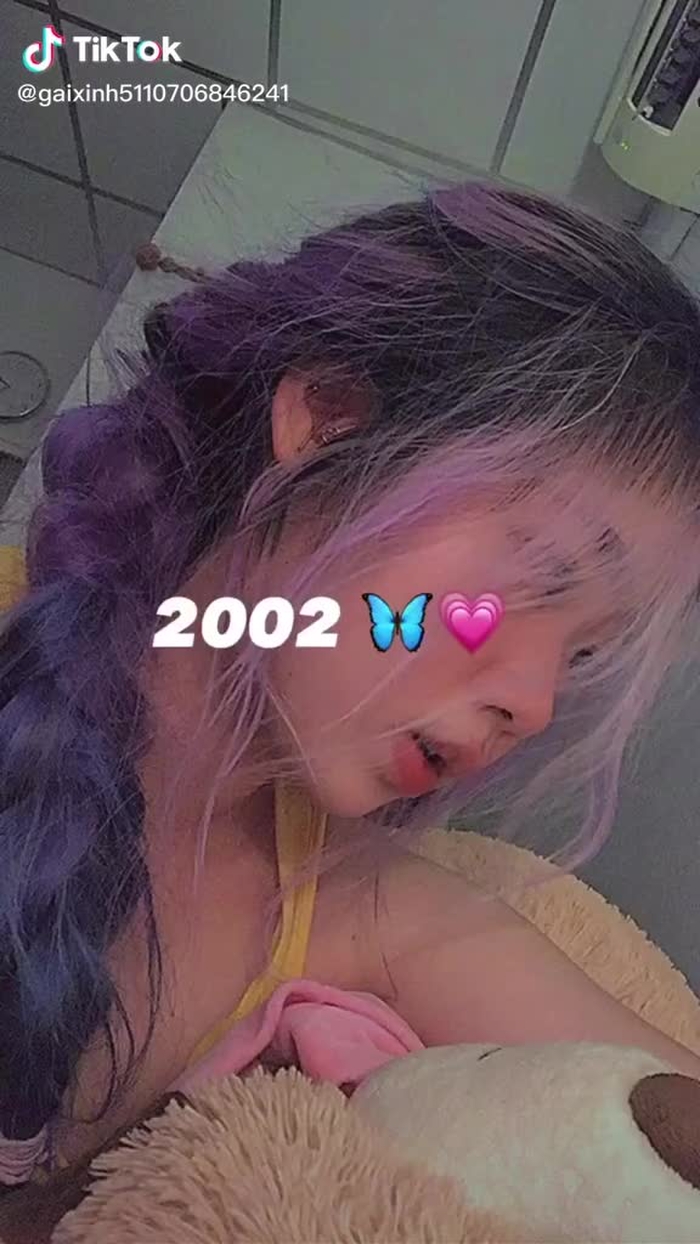 2k2 đang còn trinh#BeautyTok #follow #NgayPhuNuVN2021