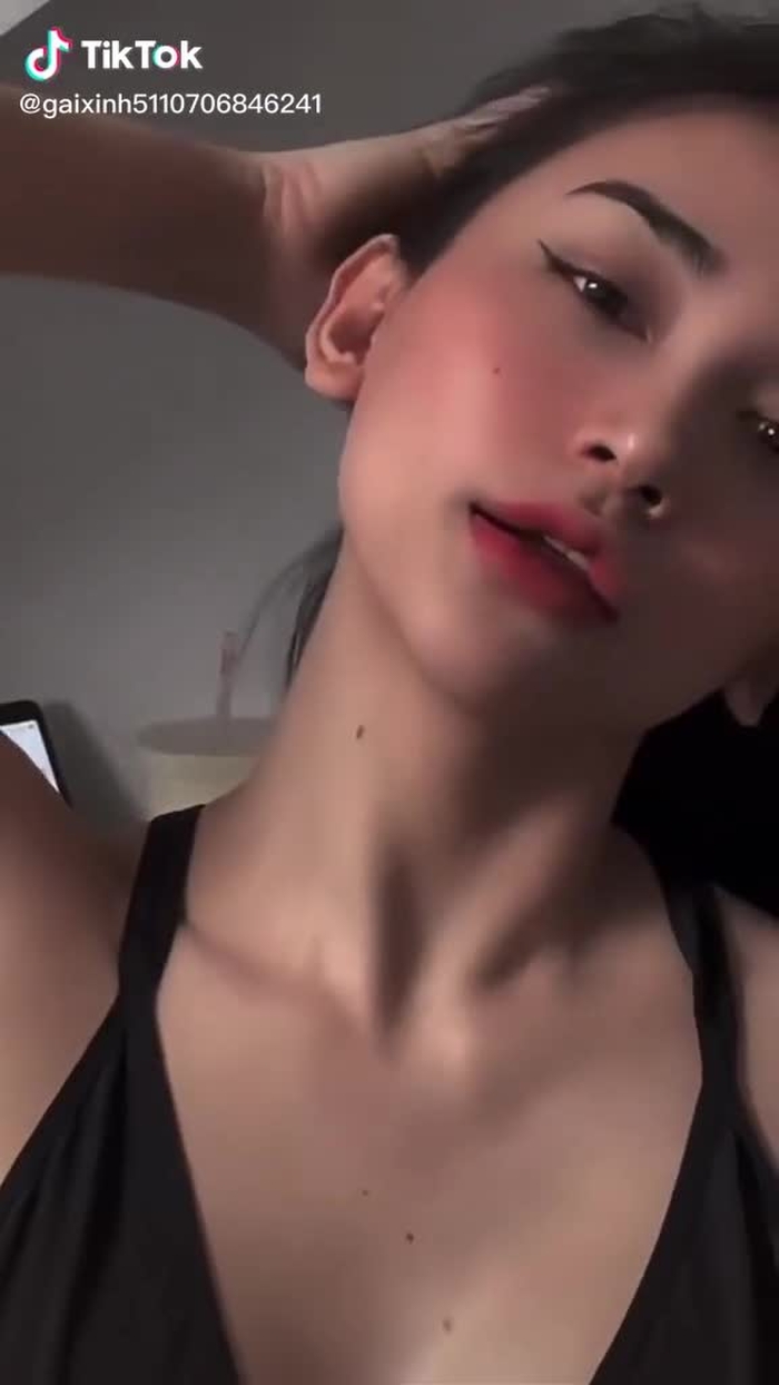 Theo dõi để xem thêm 1