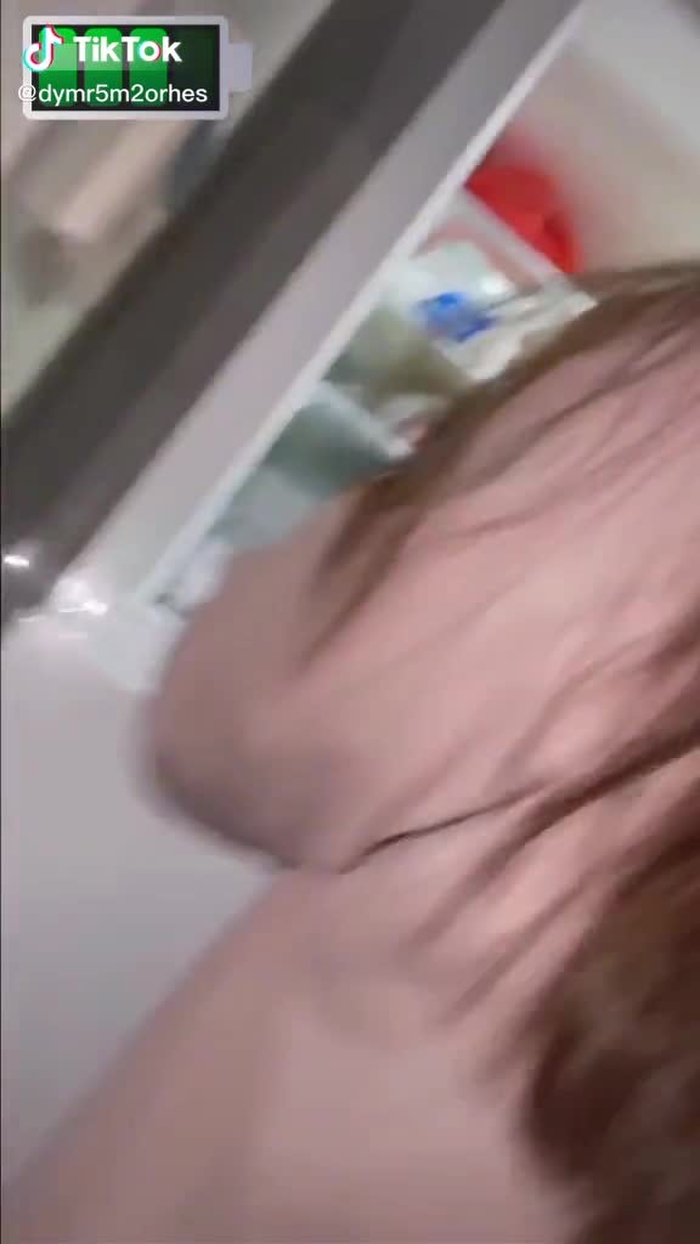 “你喜欢的女孩叫什么”