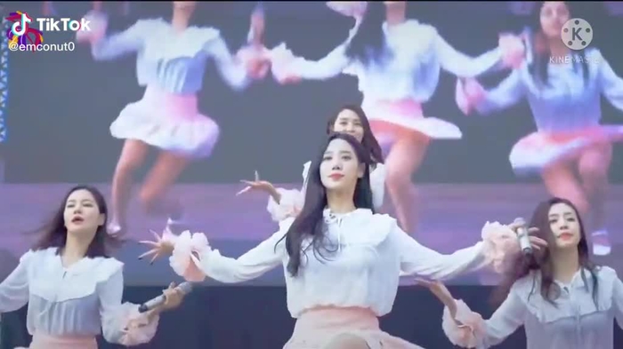 #xuhuongtiktok #xuhuong #gaixinh #hot