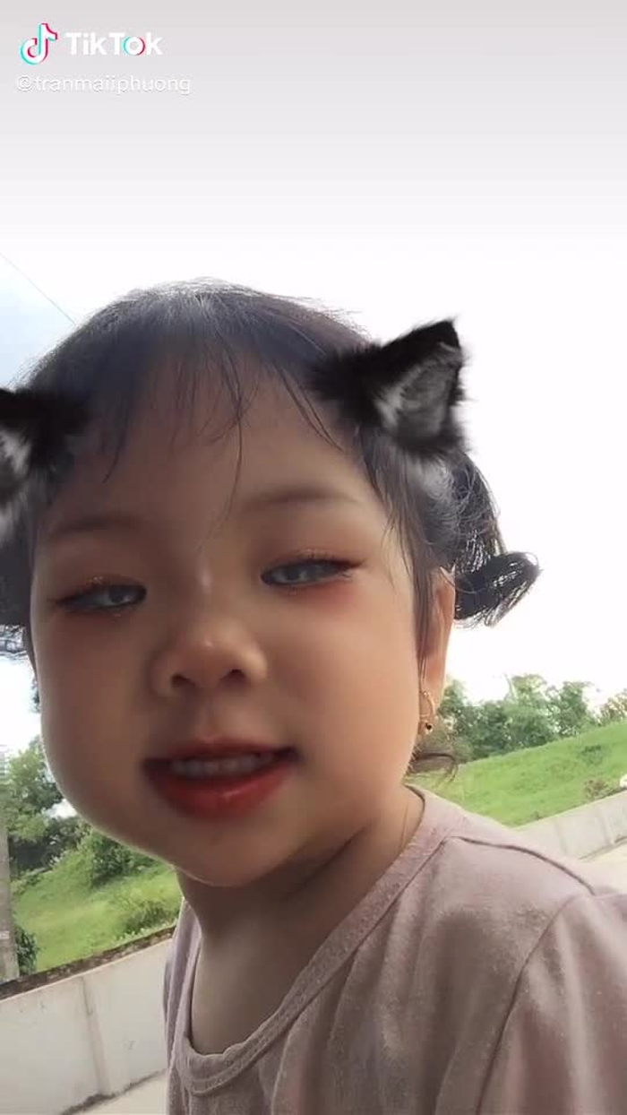 #LiecMatBienHinh
